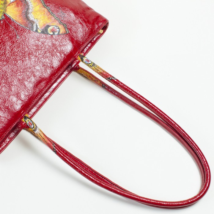 Borsa rossa con farfalla Borsa rossa con farfalla