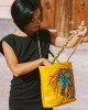 Borsa gialla con cavallo Borsa gialla con cavallo